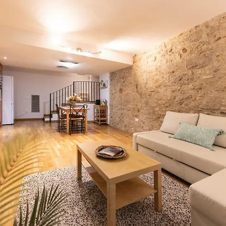 Bravissimo Pou Rodo, Authentic 1-bedroom Apartment *