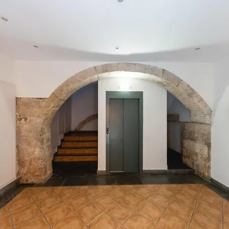 Apartment Bravissimo Pou Rodo, Authentic 1-bedroom Gerona